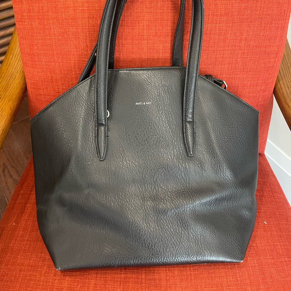 Matt & Nat vegan leather purse